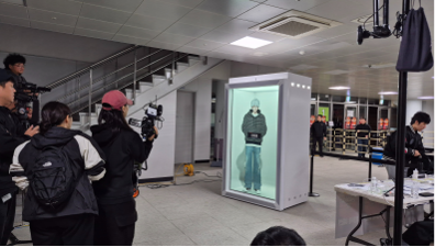 展覽現場媒體採訪拍攝